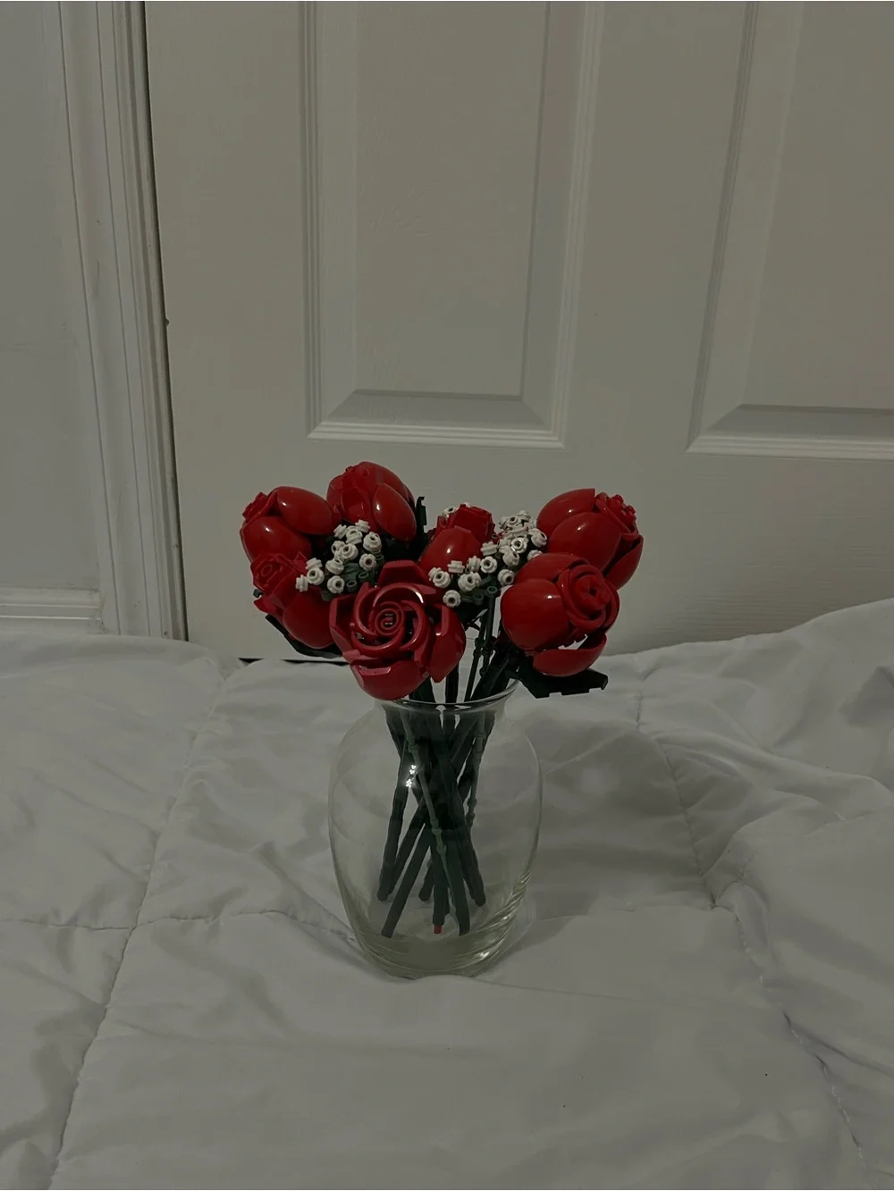 Lego red roses already built comes with vase